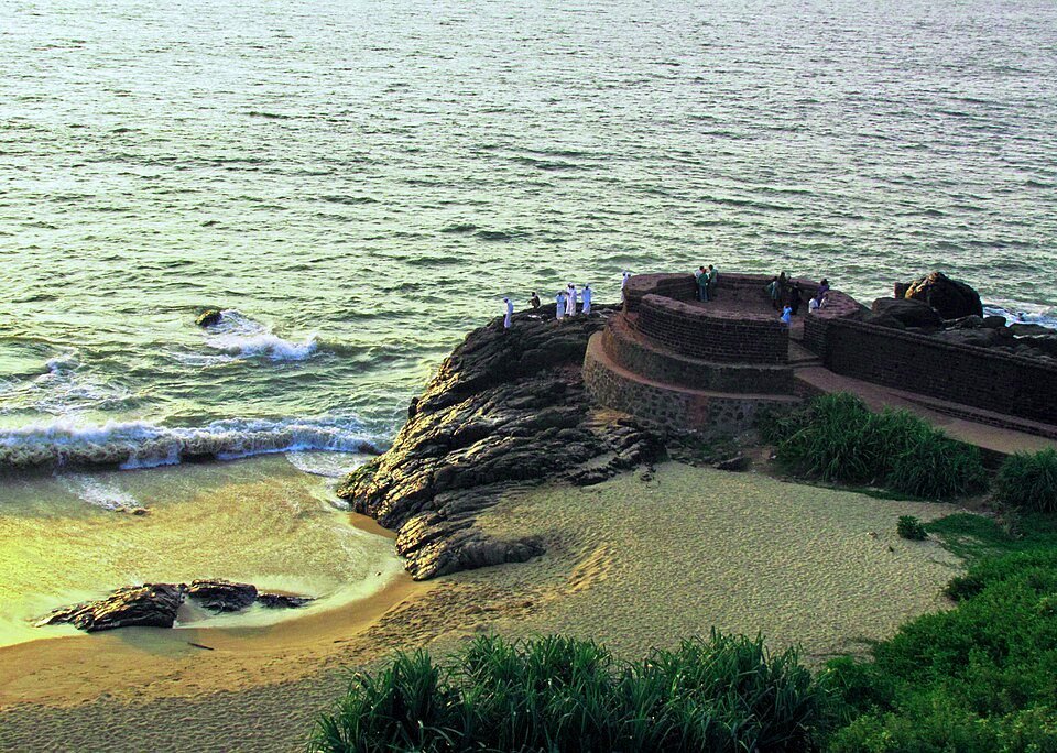 Bekal Fort overlooking the Arabian Sea, Kerala