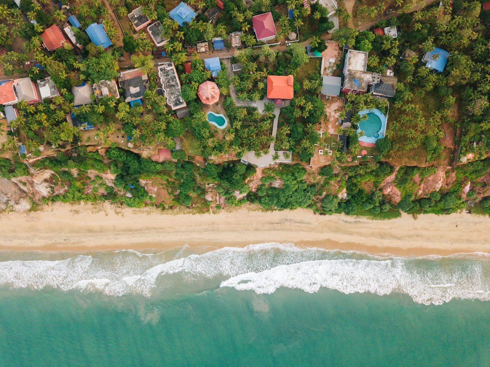 Varkala cliff beach tour package